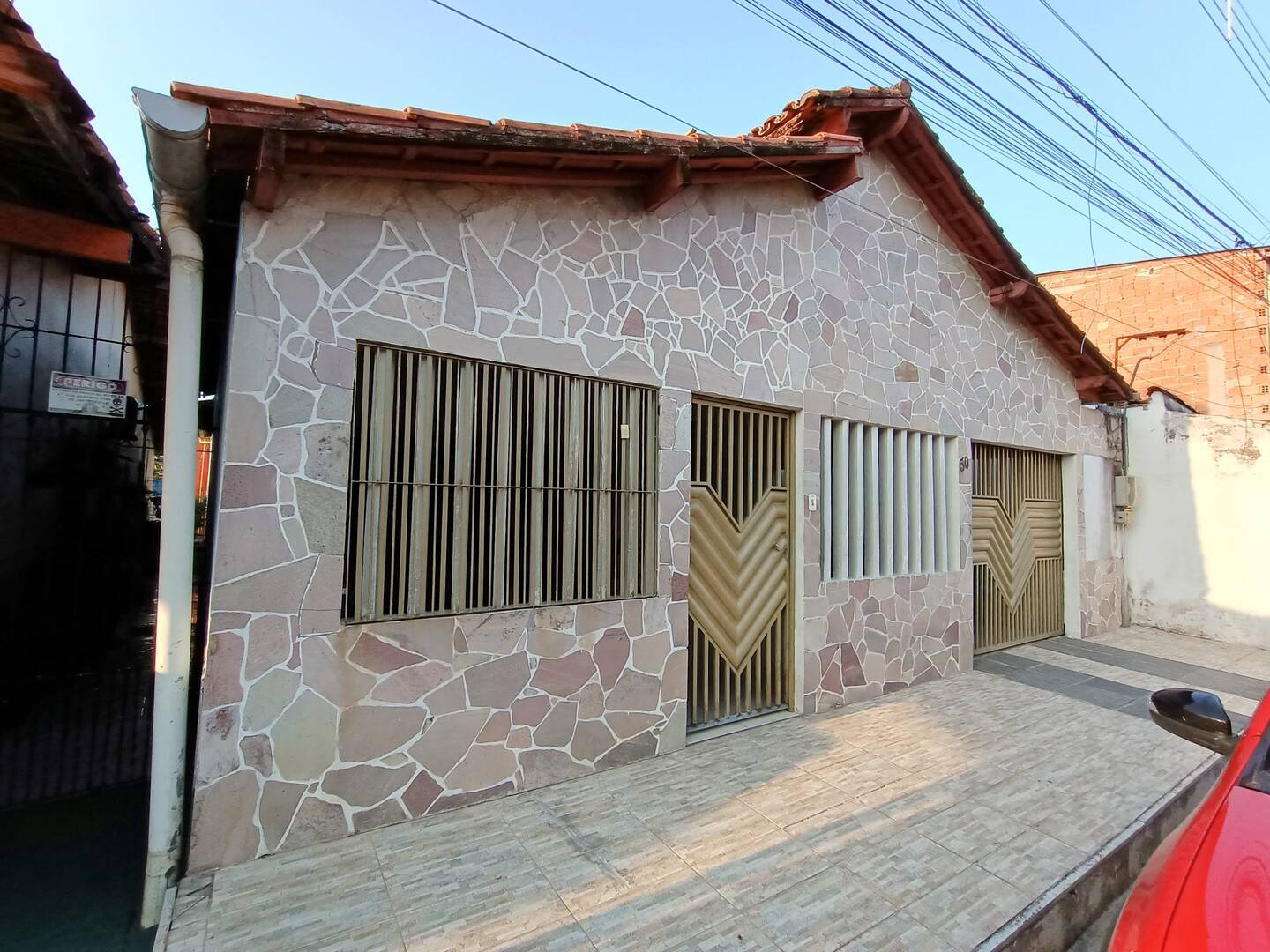 Casa, 4 quartos, 200 m² - Foto 1