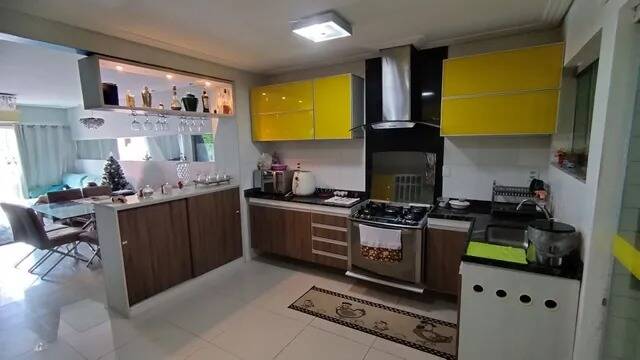 Casa, 2 quartos, 200 m² - Foto 2