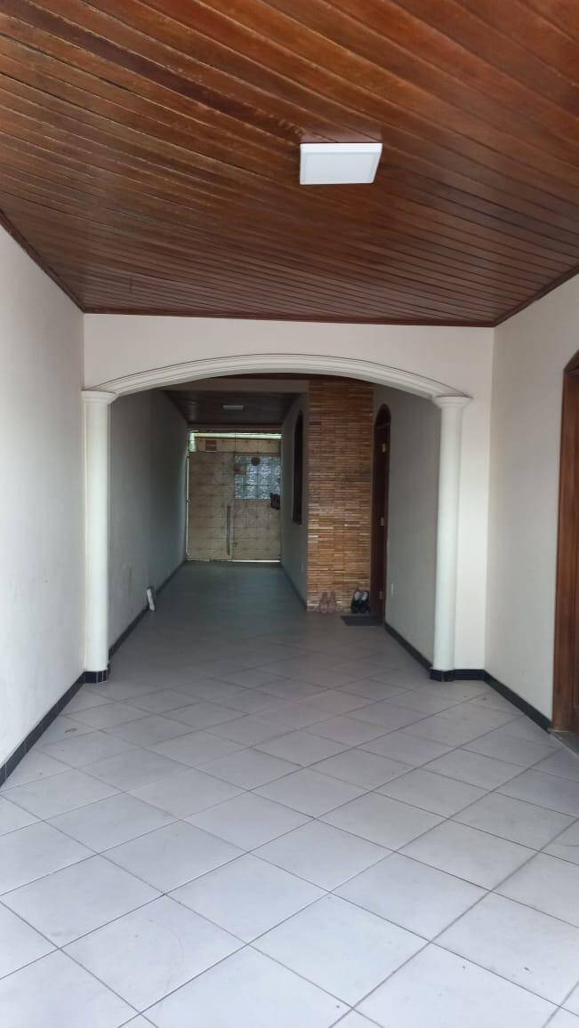 Casa, 3 quartos, 200 m² - Foto 5