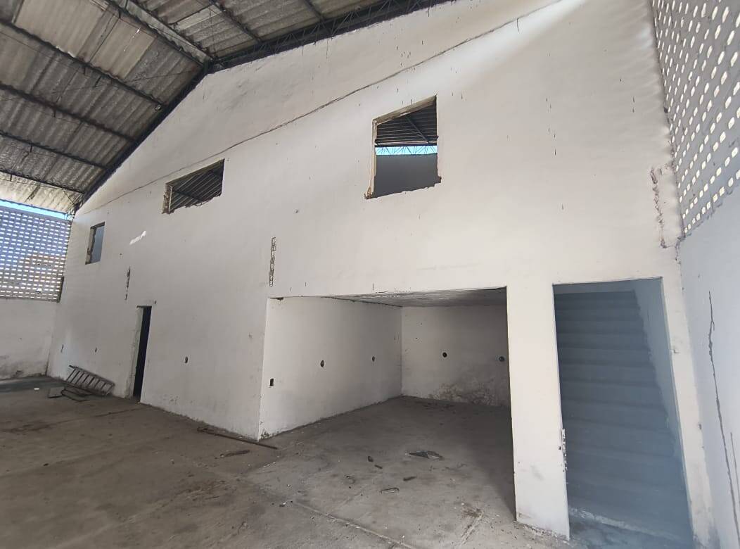 Depósito-Galpão, 1050 m² - Foto 12