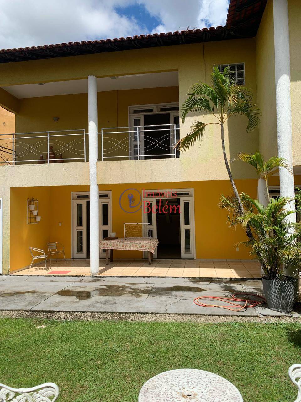 Casa de Condomínio à venda com 5 quartos, 320m² - Foto 2