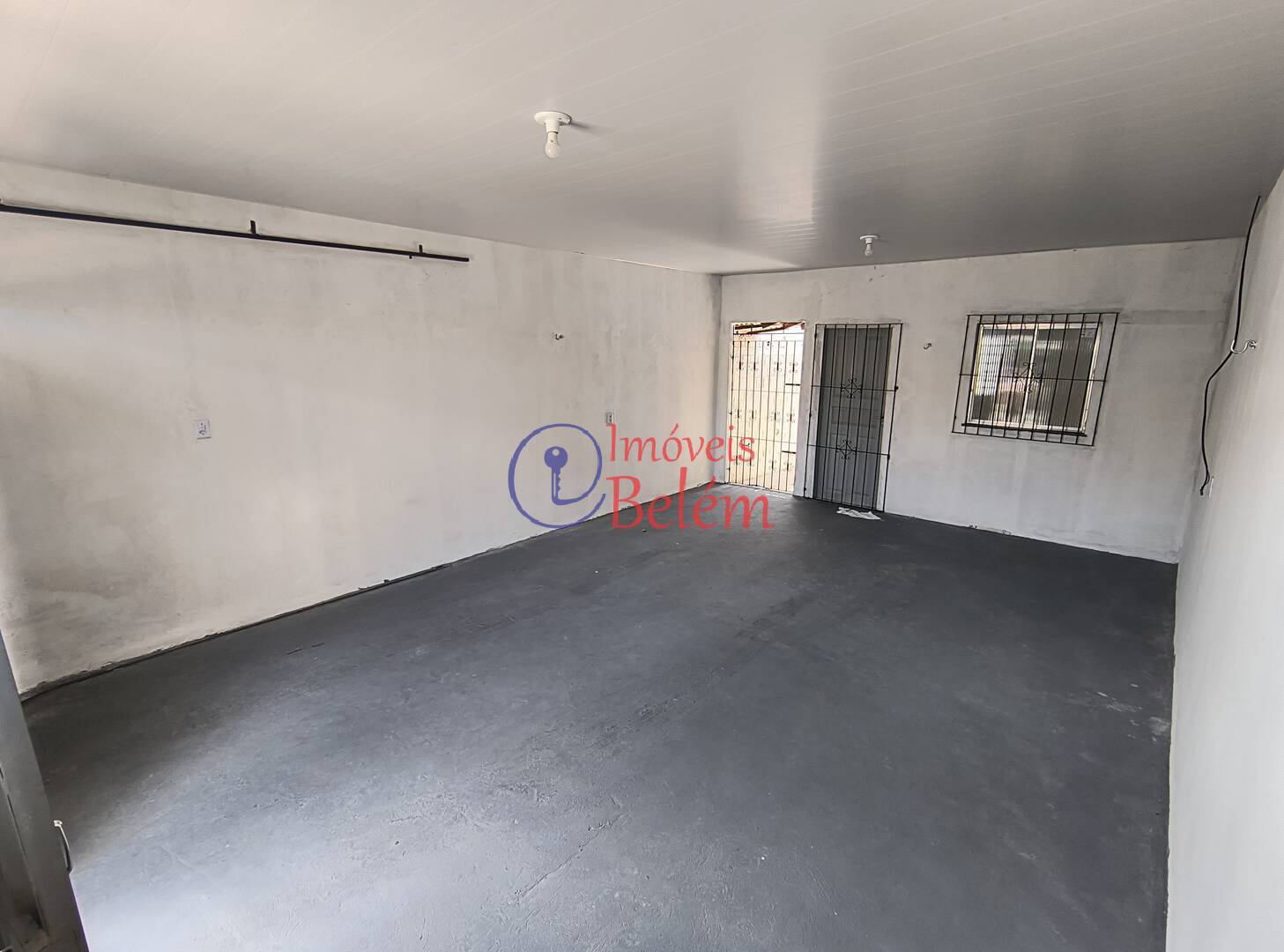 Casa para alugar com 1 quarto, 100m² - Foto 2